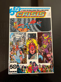 Crisis on Infinite Earths 11 NM+/M- SIGNED George Perez on 1st PG