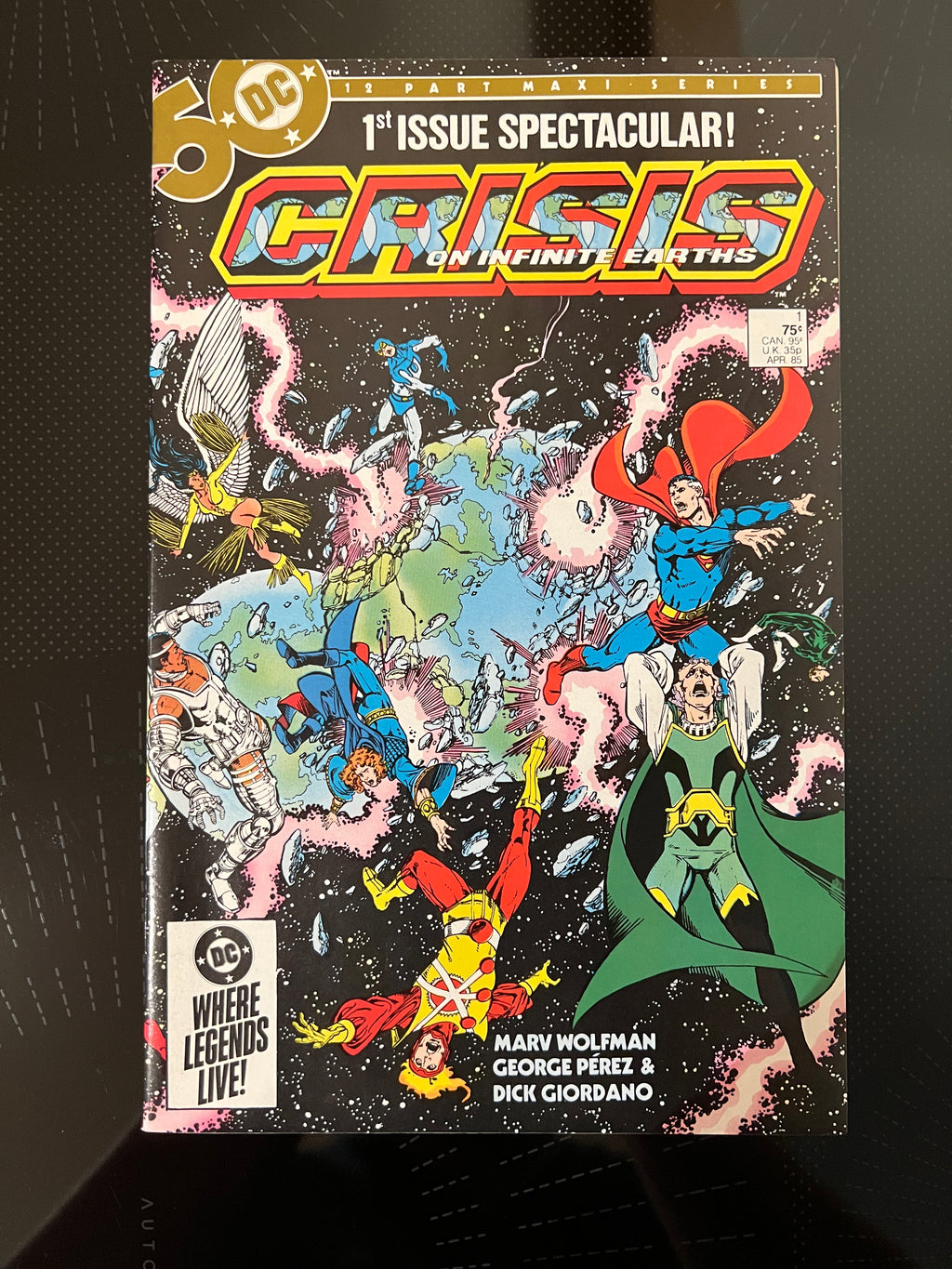 Crisis on Infinite Earths 1 9.8 SIGNED George Perez on 1st PG