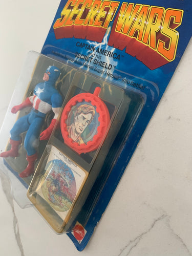 1984 Mattel Marvel Secret Wars MOC CAPTAIN AMERICA SEALED