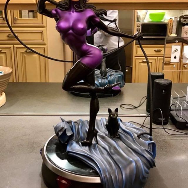 NEW CATWOMAN SEXY PURPLE Custom 1/4 SCALE Statue SIDESHOW NEW